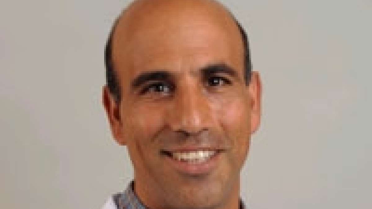 Sunlight, Vitamin D & C: Dietary Sources & Safe Exposure